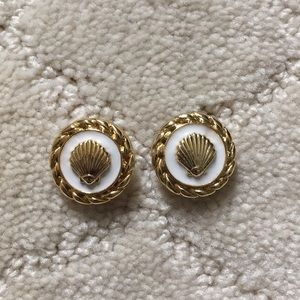 NWOT Lilly Earrings